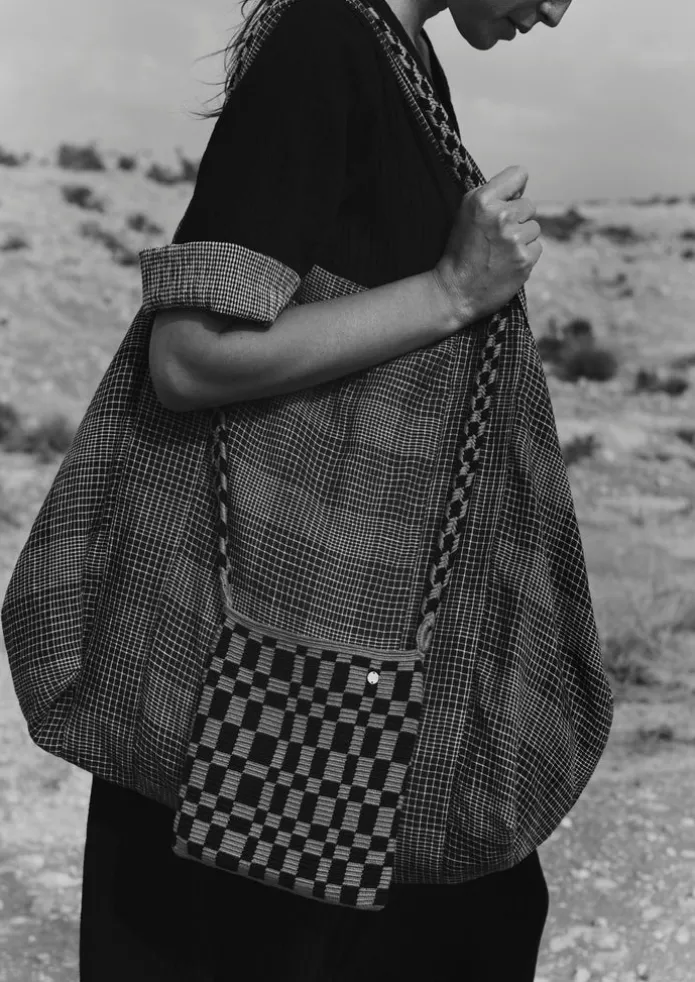Etched Check Linen Bag
