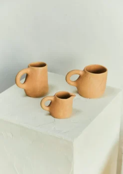 Polly Liu Chubby Creamer